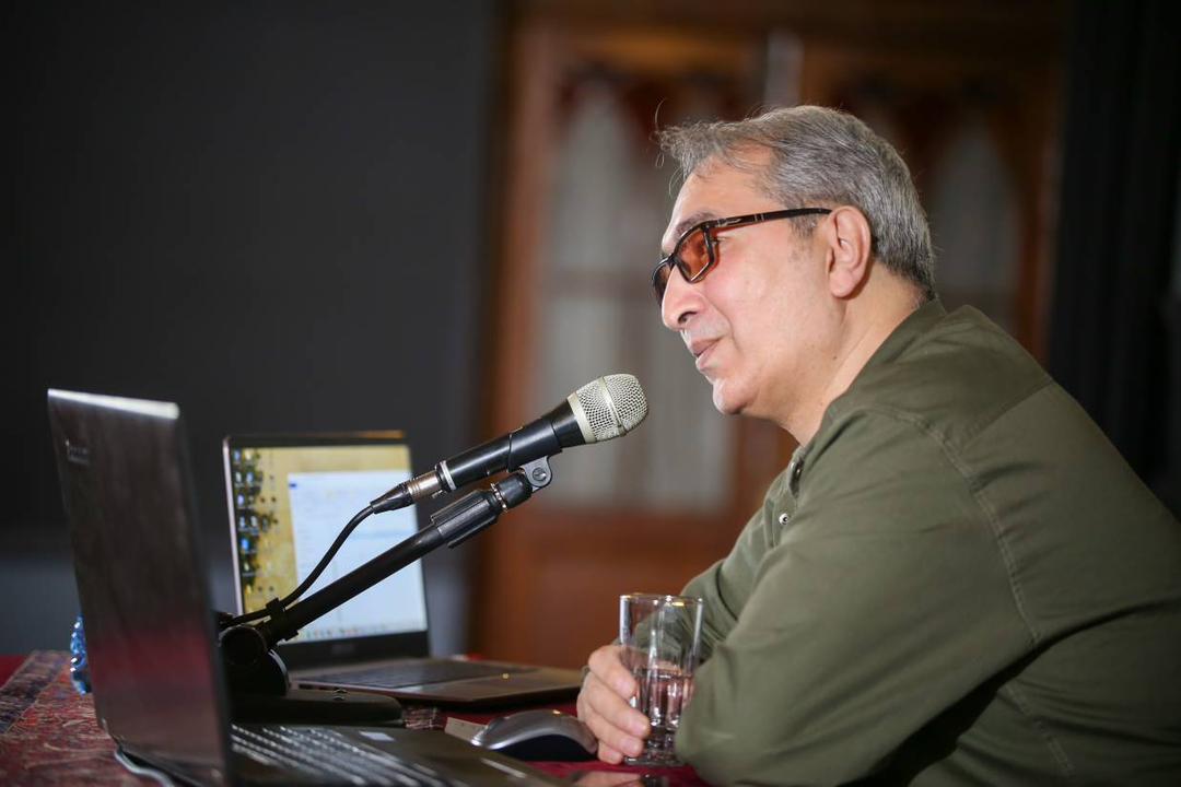 عکاسی فیلم هیچ‌گاه نمی‌میرد/ سینما و تئاتر هنر فردی نیست